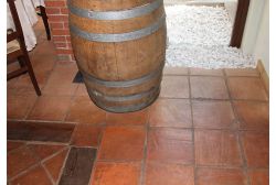 30x30 cm quadratische Terracotta-Fliese