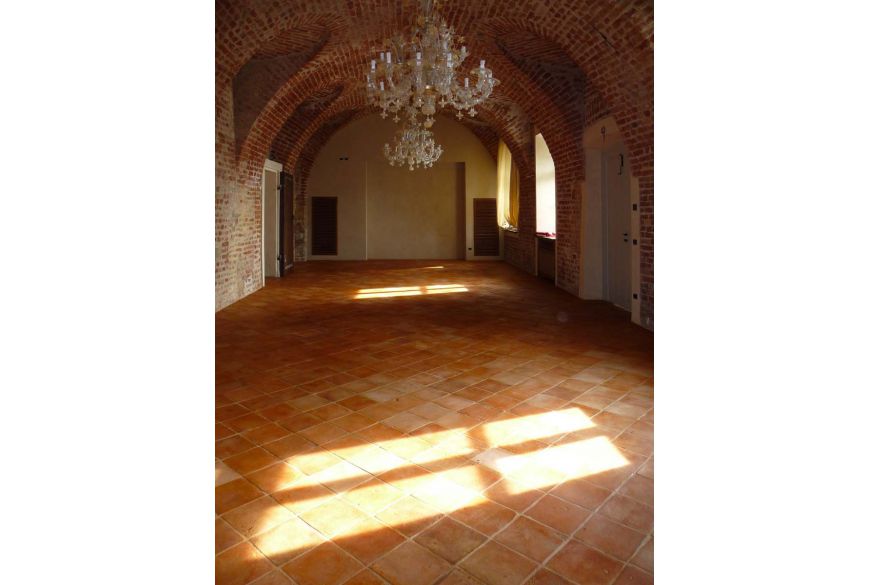 30x30 cm quadratische Terracotta-Fliese