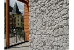 Dolomia