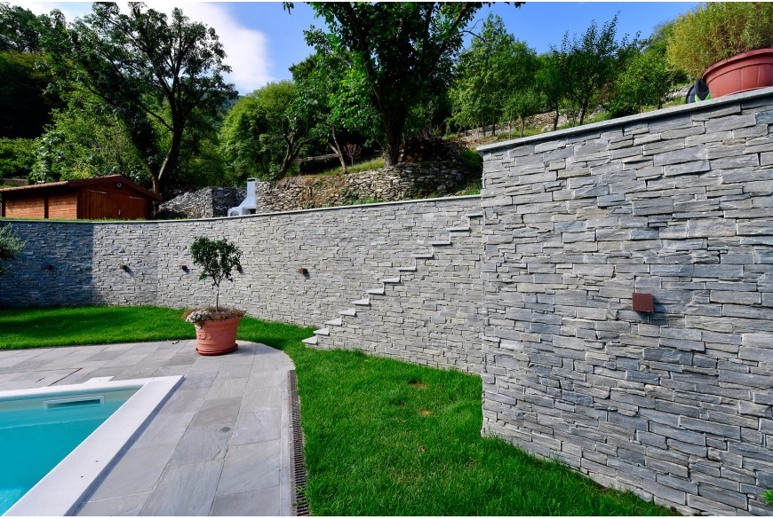 Scaglia Grey