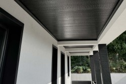Kuzai Carbon